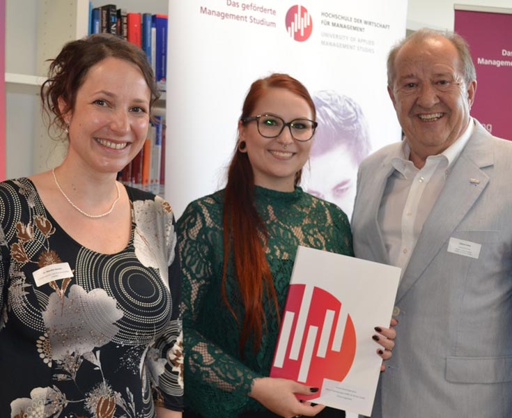 beitragsbild_stipendium_studentin_2017